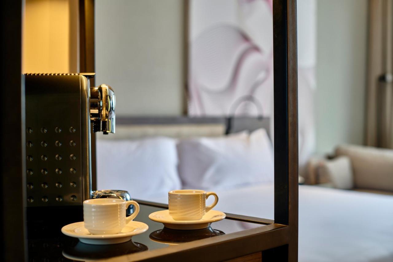 Crowne Plaza - West Cairo Arkan By Ihg 6th of October City Eksteriør bilde A Nespresso machine in a hotel room